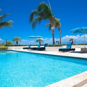 La Vista Azul - Lovely Spacious Close To Grace Bay - Free Wi-fi Apartment