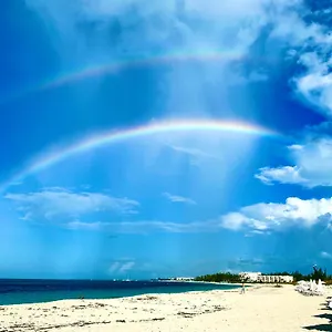 Flamingo House - Turks & Caicos Holiday home
